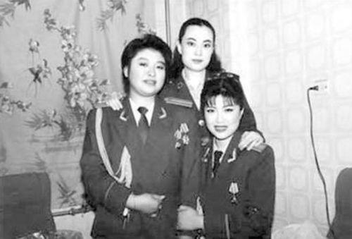 韩红年轻时的照片